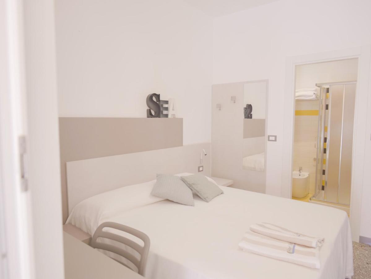 Hotel Liliana Varigotti Esterno foto