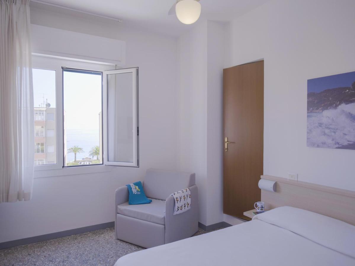 Hotel Liliana Varigotti Esterno foto