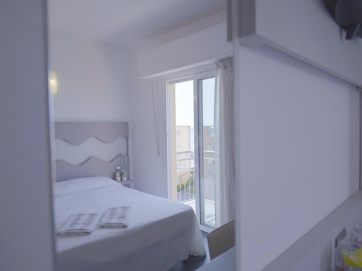 Hotel Liliana Varigotti Esterno foto