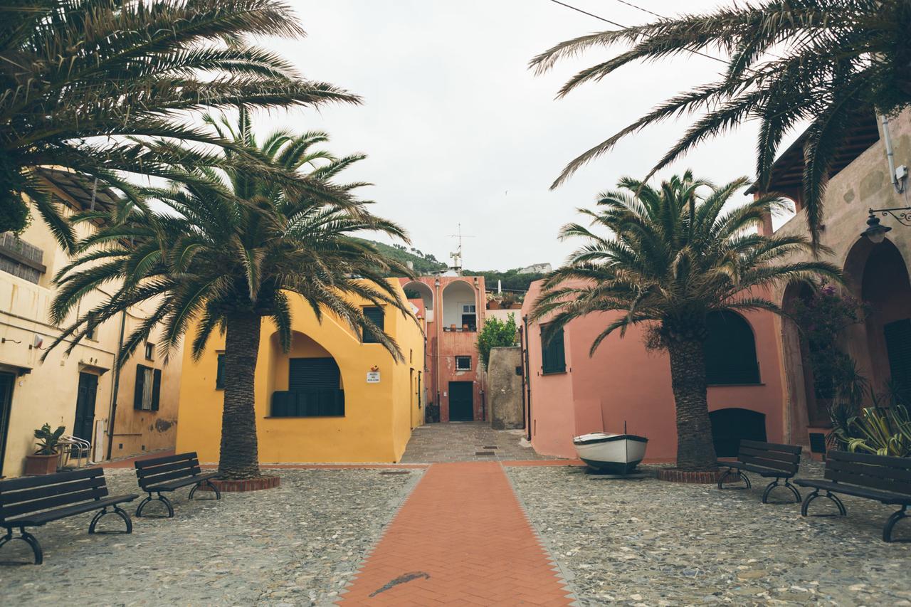 Hotel Liliana Varigotti Esterno foto