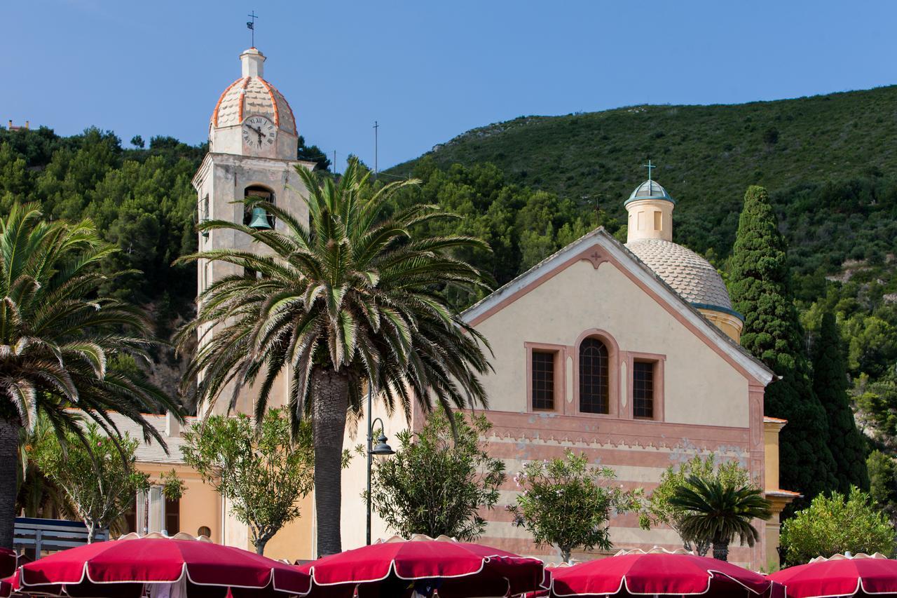 Hotel Liliana Varigotti Esterno foto