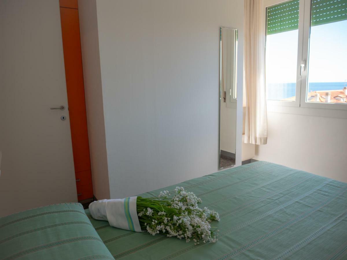 Hotel Liliana Varigotti Esterno foto