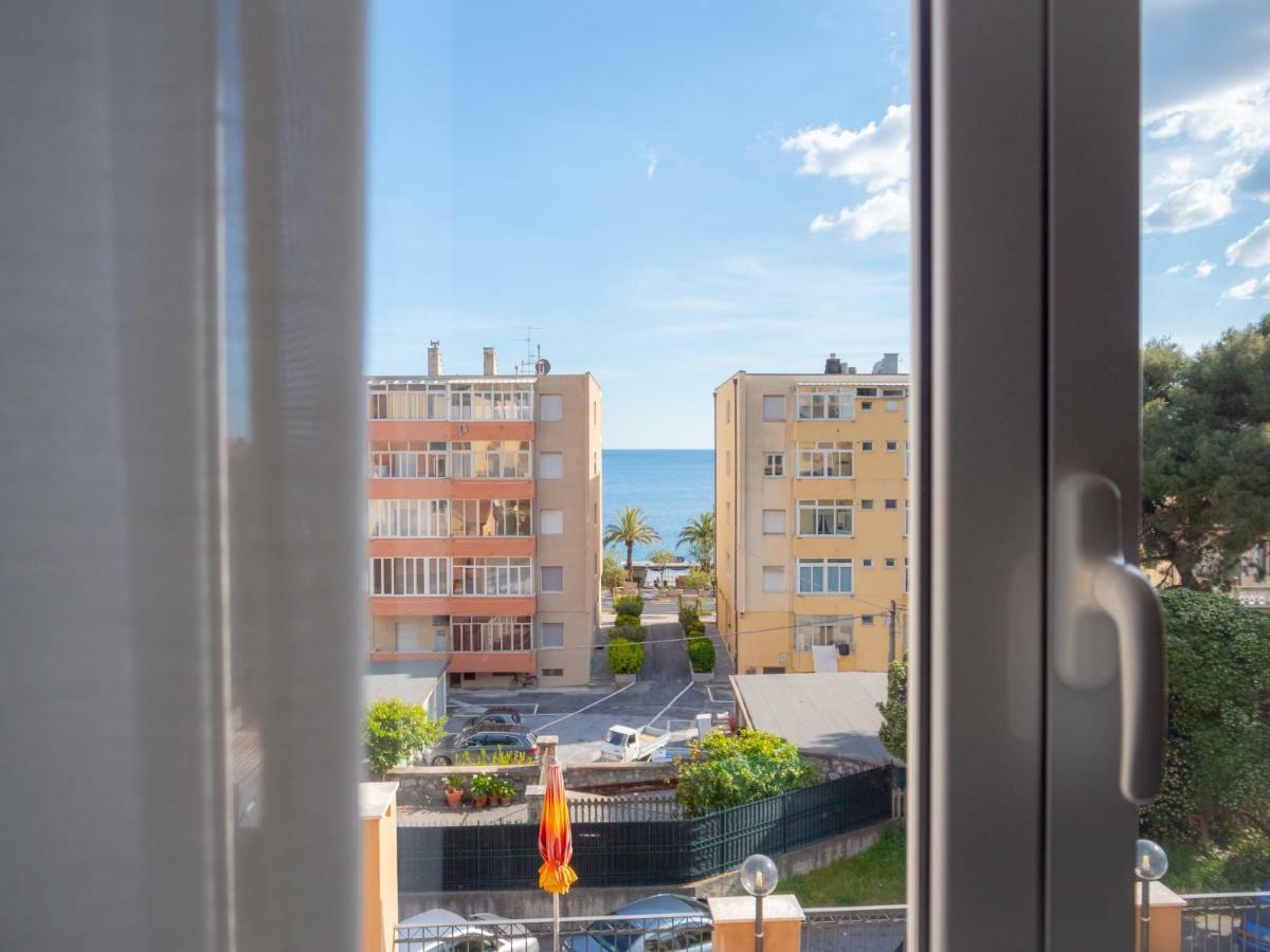 Hotel Liliana Varigotti Esterno foto