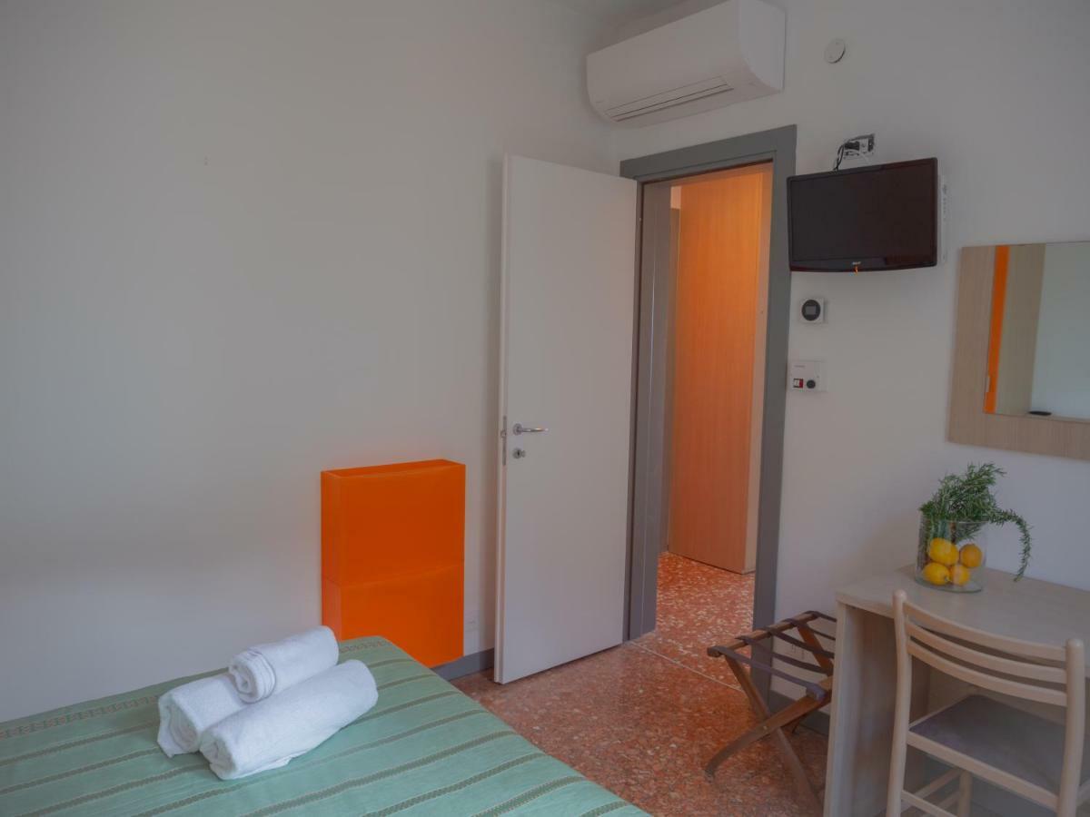 Hotel Liliana Varigotti Esterno foto
